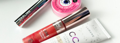 Три отличника и один хорошист для свежего макияжа