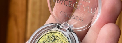 Космический гламур с Catrice Space Glam Chrome Eyeshadow 30 Galaxy Lights