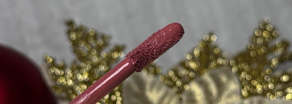 Засушила и стянула: матовая помада Matt Tattoo в оттенке 116 от Luxvisage