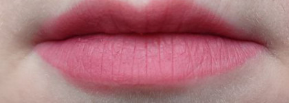 Стойкие карандаши для губ OK Beauty Color Salute Slide & Stay: контур и не только. Оттенки Foxy и Royal