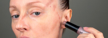 Дневной макияж с палеткой Essence The Rose Edition Eyeshadow Palette: всего 2 оттенка и лифтинг-румянец тенями