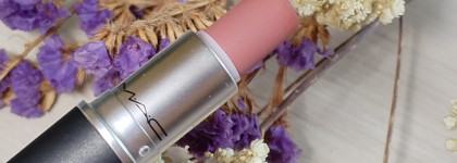 Губная помада Mac Powder Kiss Lipstick 921 Sultry Move