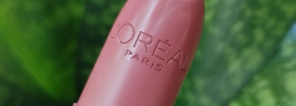 Не изменяю ей уже 3 года! Увлажняющая губная помада L'Oreal Color Riche Lipstick 302 Розовый лес