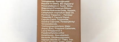 Rhode Pocket Blush в оттенке freckle