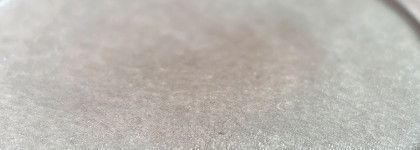 Catrice diamond haze highlighter 010 gimme glitter