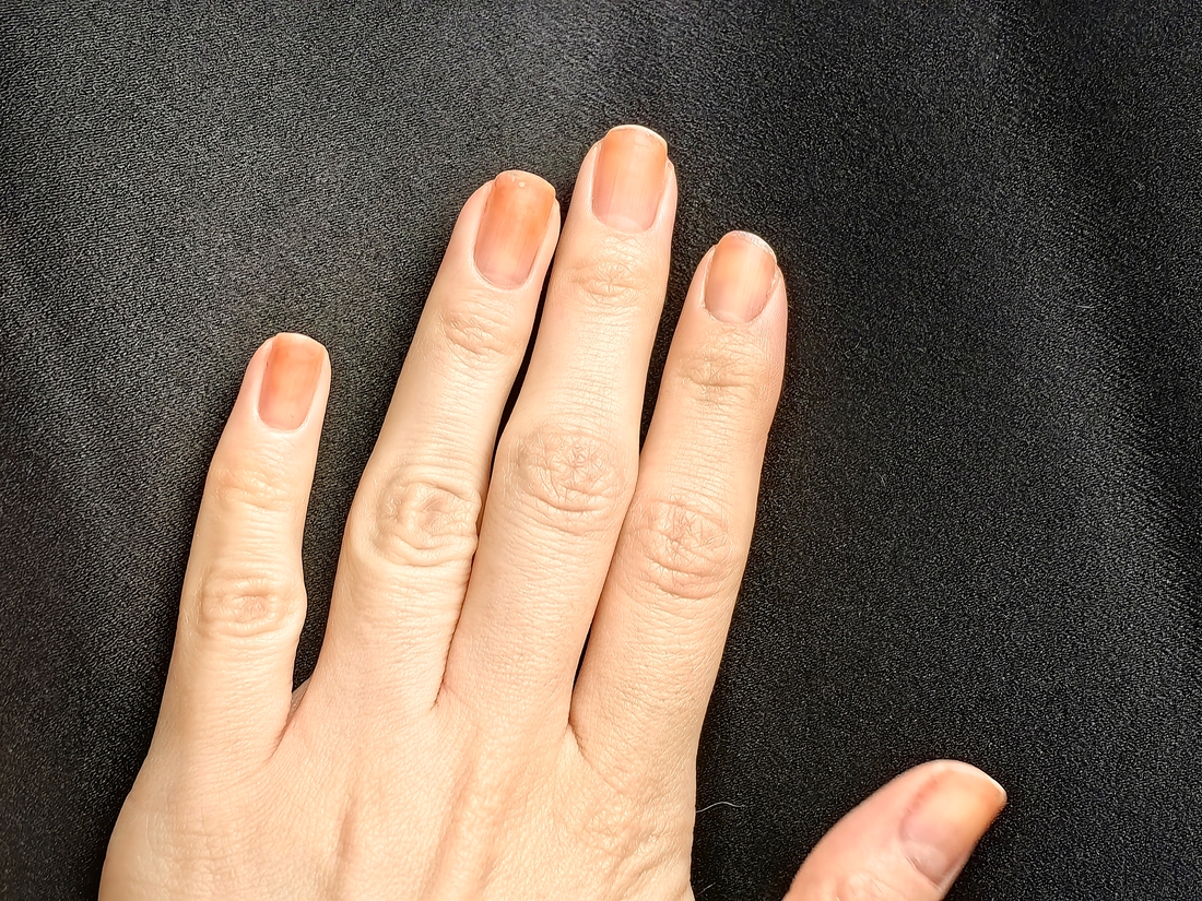 Собственно, ногти без покрытия.