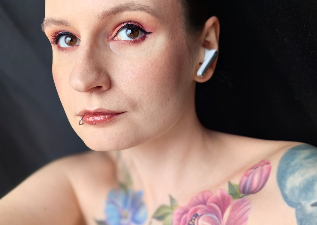 В полном образе