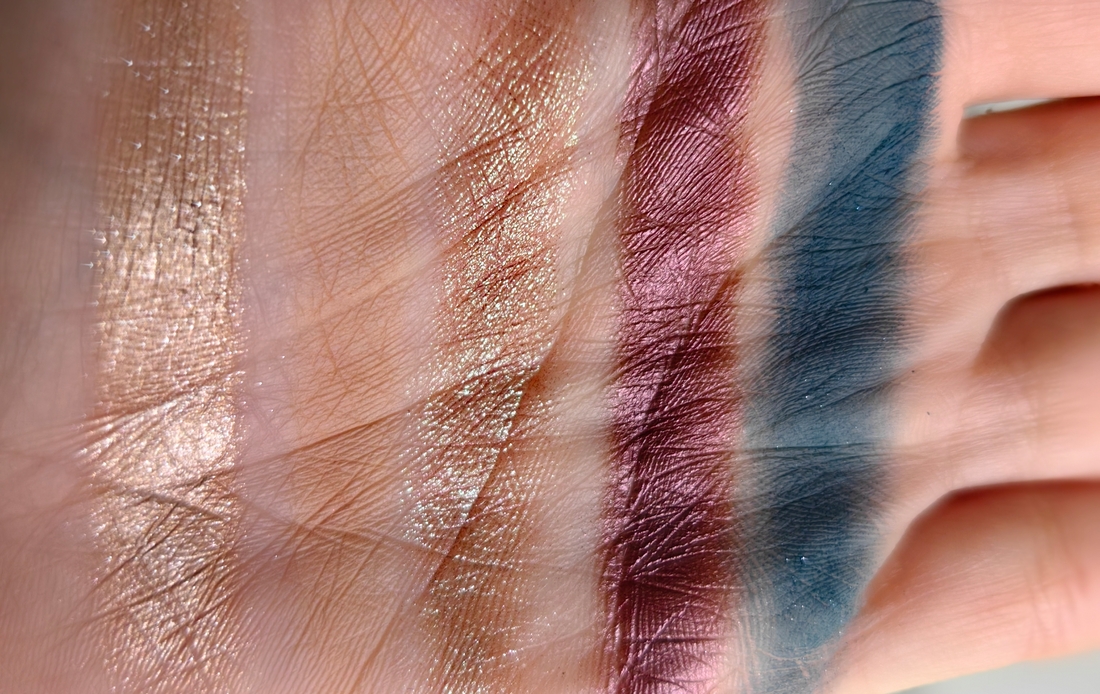 Свотч сделан при дневном свете в пасмурный день.