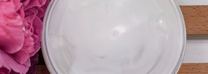 Восстанавливающая маска для волос Frndly Beauty Hair mask with restoring complex and nourishing oils