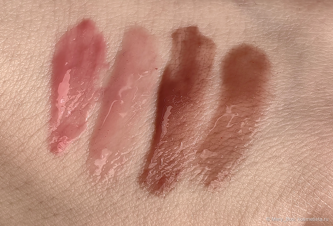 Слева направо: essence 02 pinkified!, Rhode ribbon, essence 03 toffeetastic!, Rhode toast. Дневной свет около окна.