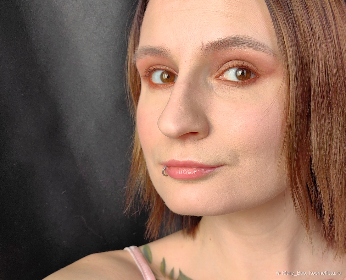 02 pinkified!, дневной свет около окна