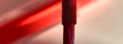 Абсолютно матовая Natasha Denona I Need a rouge matte liquid lipstick в оттенке Eva