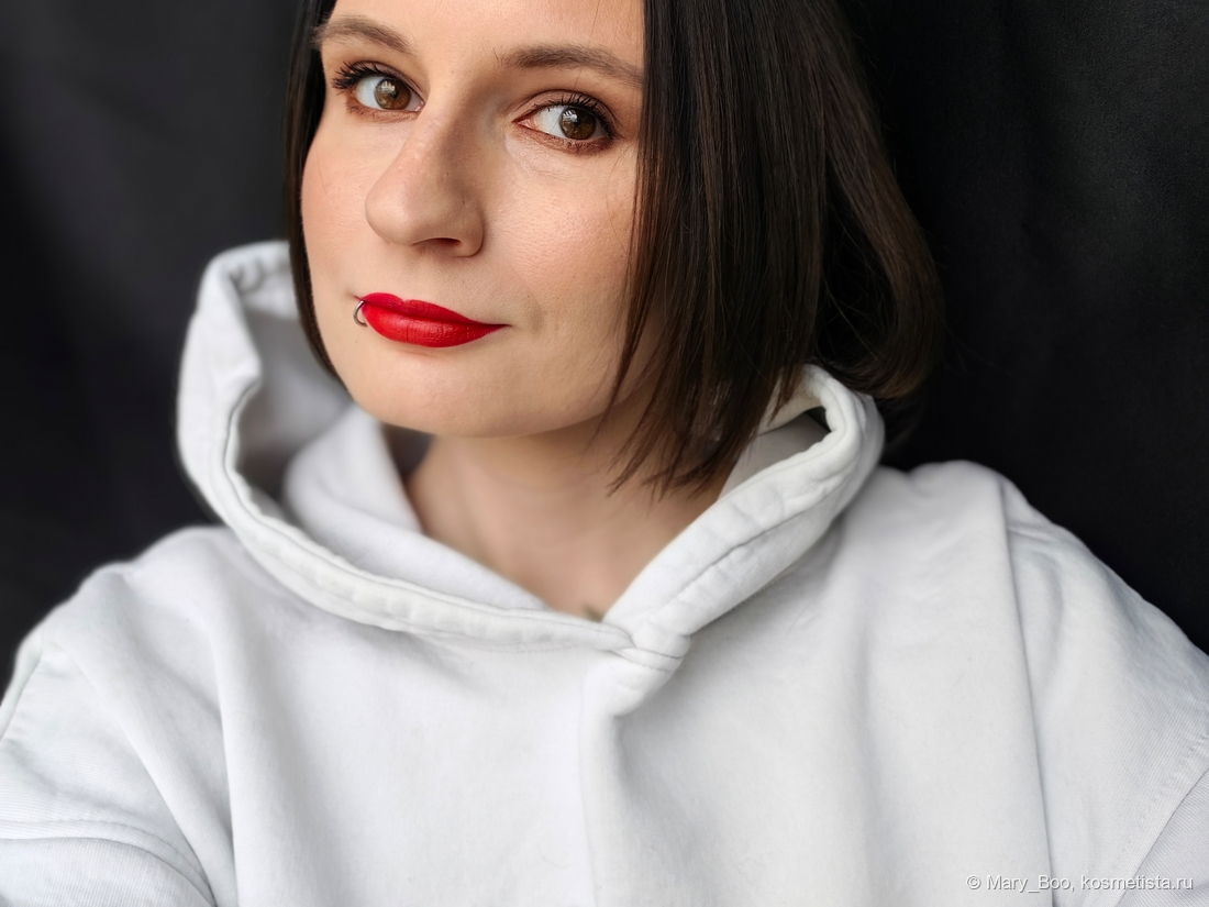 Вот, видите? Идеально ровные губы.