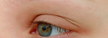 Вы видите тушь? А она тут есть! Divage Ai Lash Thermo Tubing Mascara в коричневом оттенке