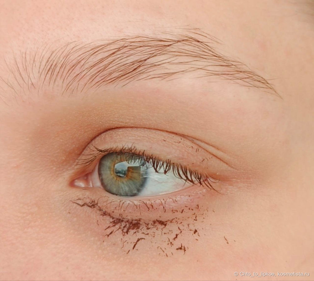 Пыталась смыть тушь как в трендовых видео