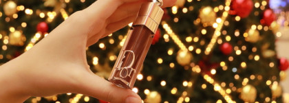 Отказалась от всех блесков, когда попробовала его Dior Addict Lip Maximizer в оттенке 020 Красное дерево #RedWineWeek