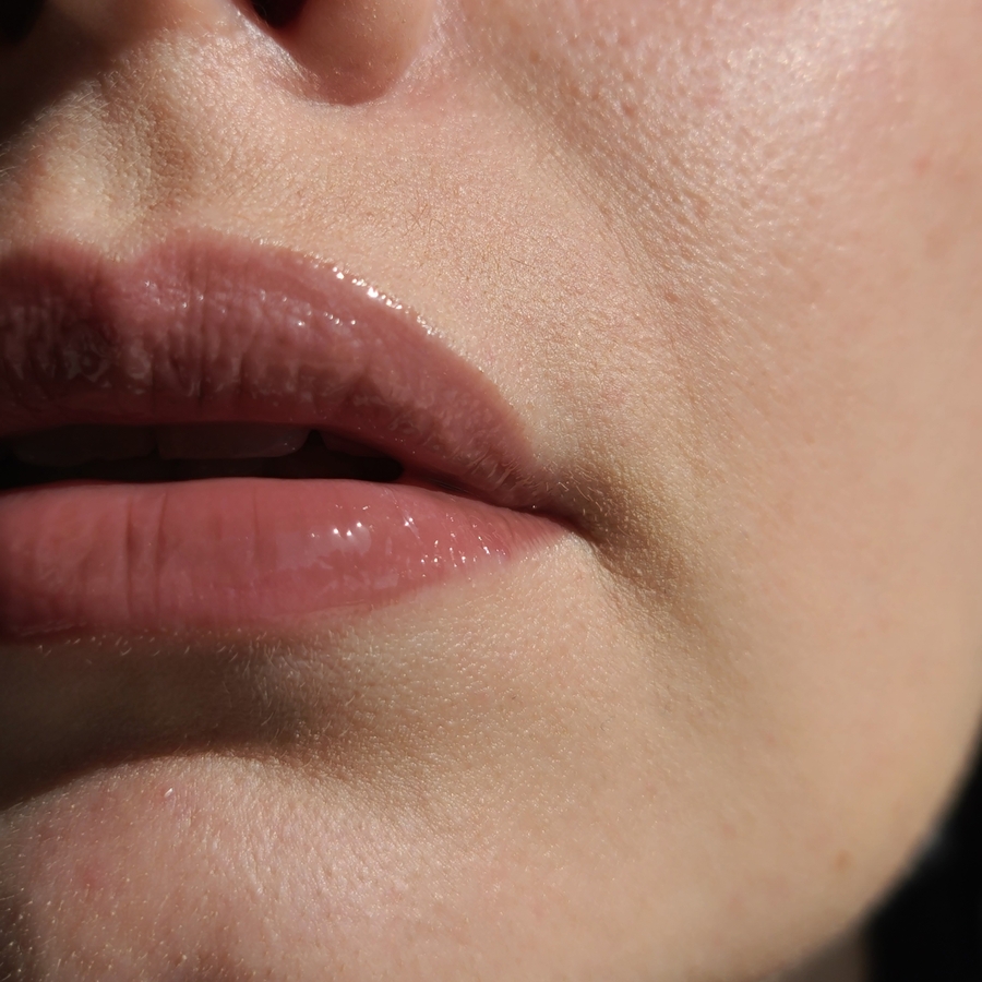 При солнечных лучах