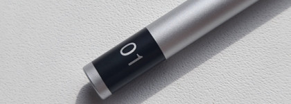 Пополнение в косметичке от Influence Beauty: подводка-фломастер для глаз Event Horizon9 тон 01 черный