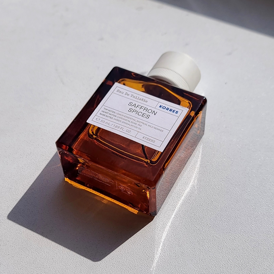 Пряный, древесный, морской: почему я влюбилась в Korres Saffron Spices