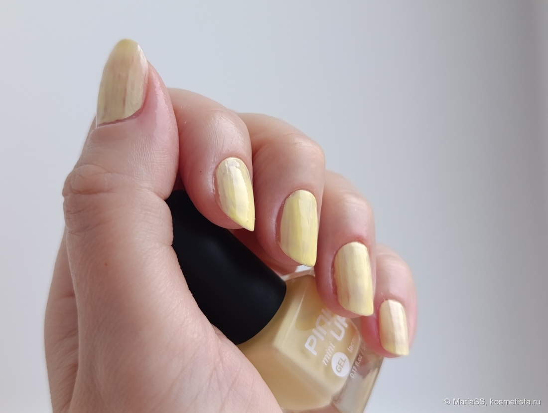 Один слой лака без топа.