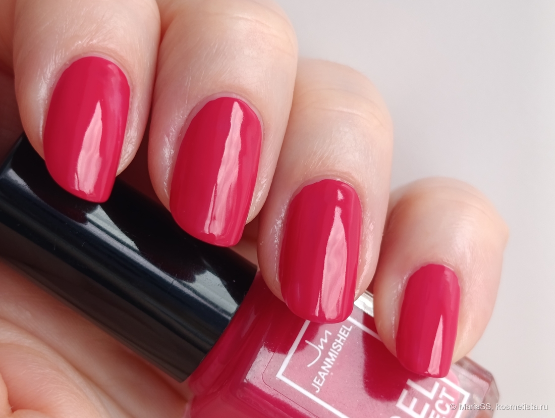 Один слой лака Jeanmishel тон 313 с базой и топом.