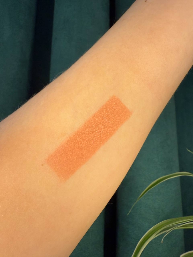 Soft Glam Baked Blush 020 Peachy Breeze