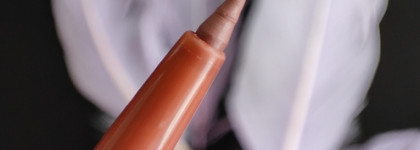 Сюрприз-сюрприз! Карандаш для губ w7 Lip Twister Lip Liner и блеск для губ w7 Iridescent Lip Topper Gloss