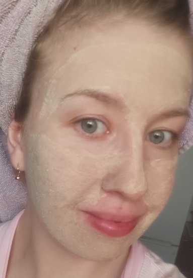 20 минут после нанесения. Естественное освещение