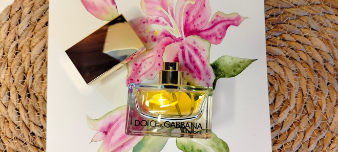 Dolce&Gabbana The One. Согревающие в холода ваниль и персик. Давно забытая классика