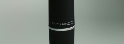 Губная помада MAC Matte Lipstick/Оттенок 932 Kinda Soar-Ta | Самое комфортное матовые покрытие на проблемные губки