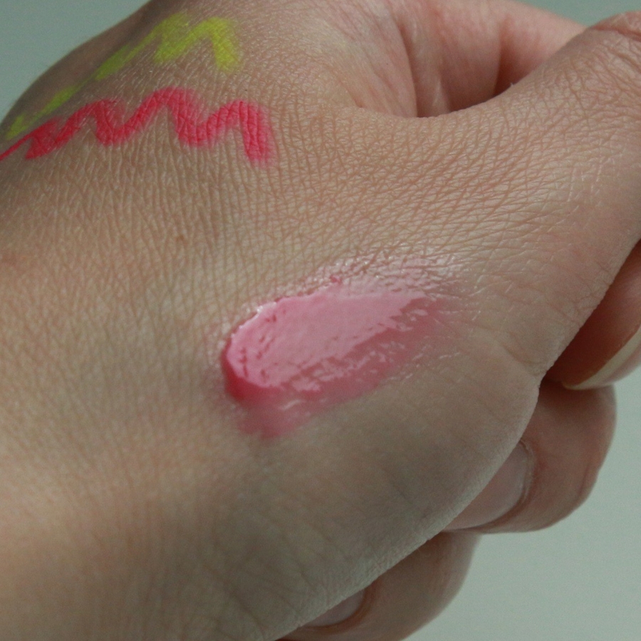 Свотчи на руке