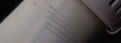 Воздушные бровки и роскошные шоколадные стрелочки. Маркер с тончайшей кистью Relouis Micro Eyebrow Marker в оттенке Taupe 02