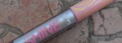 Казалось бы, такой избитый дуохром... Но до чего же красивый. Love Generation shine liquid eyeshadow nirvana 05 serene