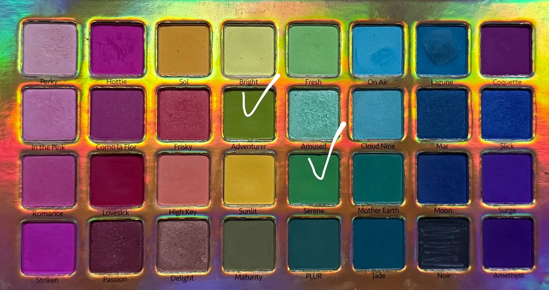 Палетка Amor Us: оттенки Adventurer и Serene