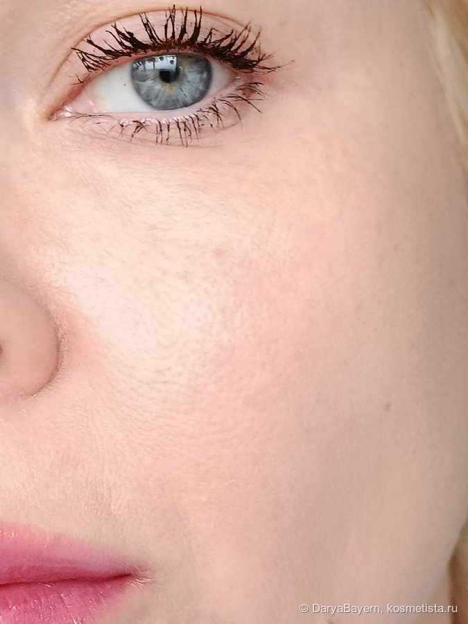 Мы с пудрой светимся на солнышке