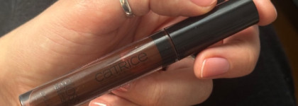 Мои идеальные осенние новинки: Catrice Gloss Obsessed Lip Glaze 060 и Maybelline lifter glaze 008