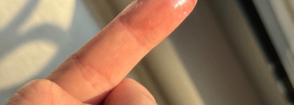 Абьюзер и Грин флаг: пламперы для губ Catrice Max it Up lip booster extreme 060 и Plump it up lip booster 100