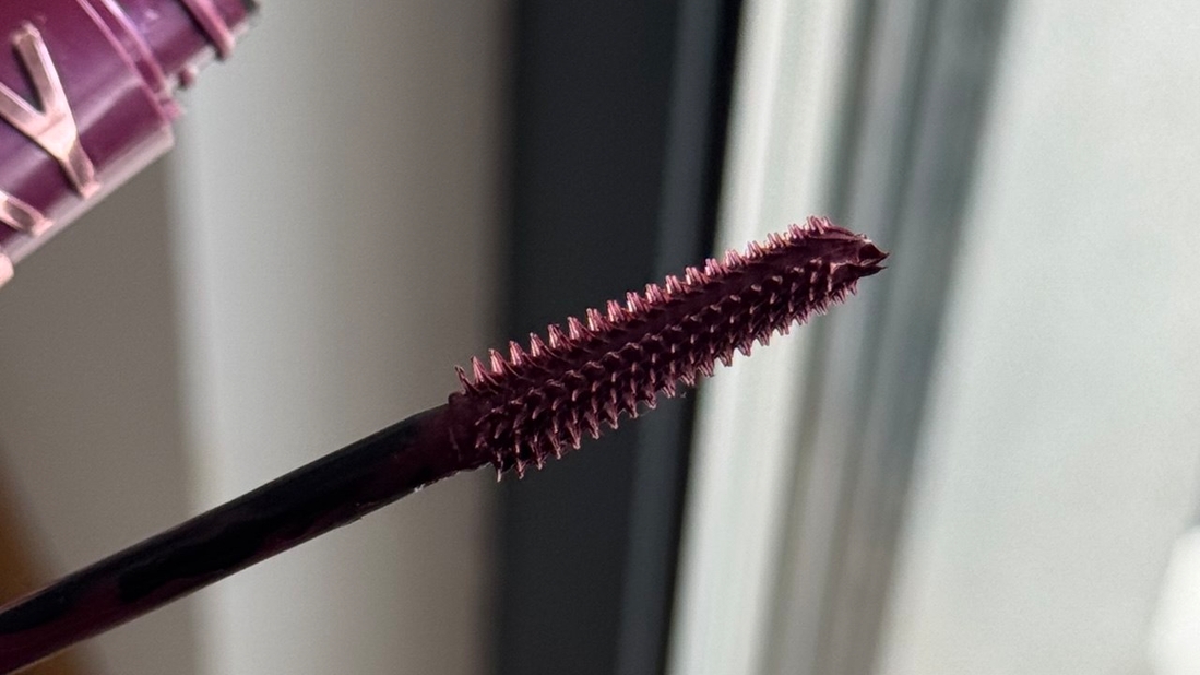 на кончике щеточки можно увидеть текстуру