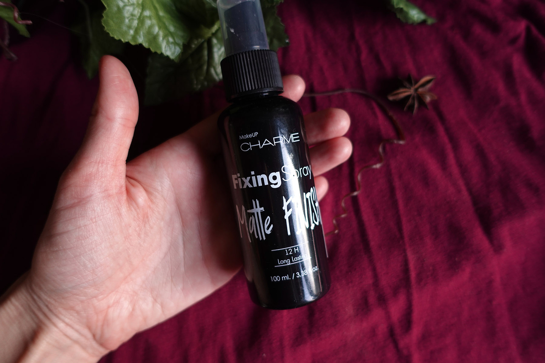 а финиш у него не особо-то и матовый(