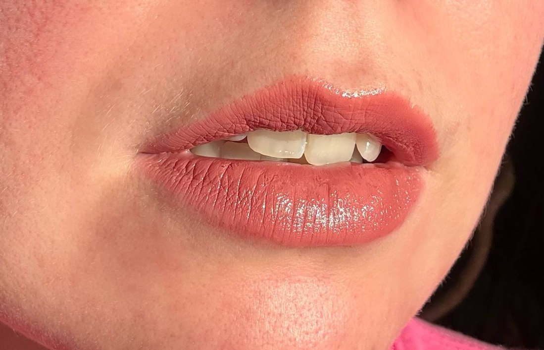 Оттенок 04 при прямых лучах солнца.