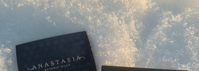 Румяна моей зимы с летней атмосферой: Anastasia Beverly Hills blush trio (peachy love)