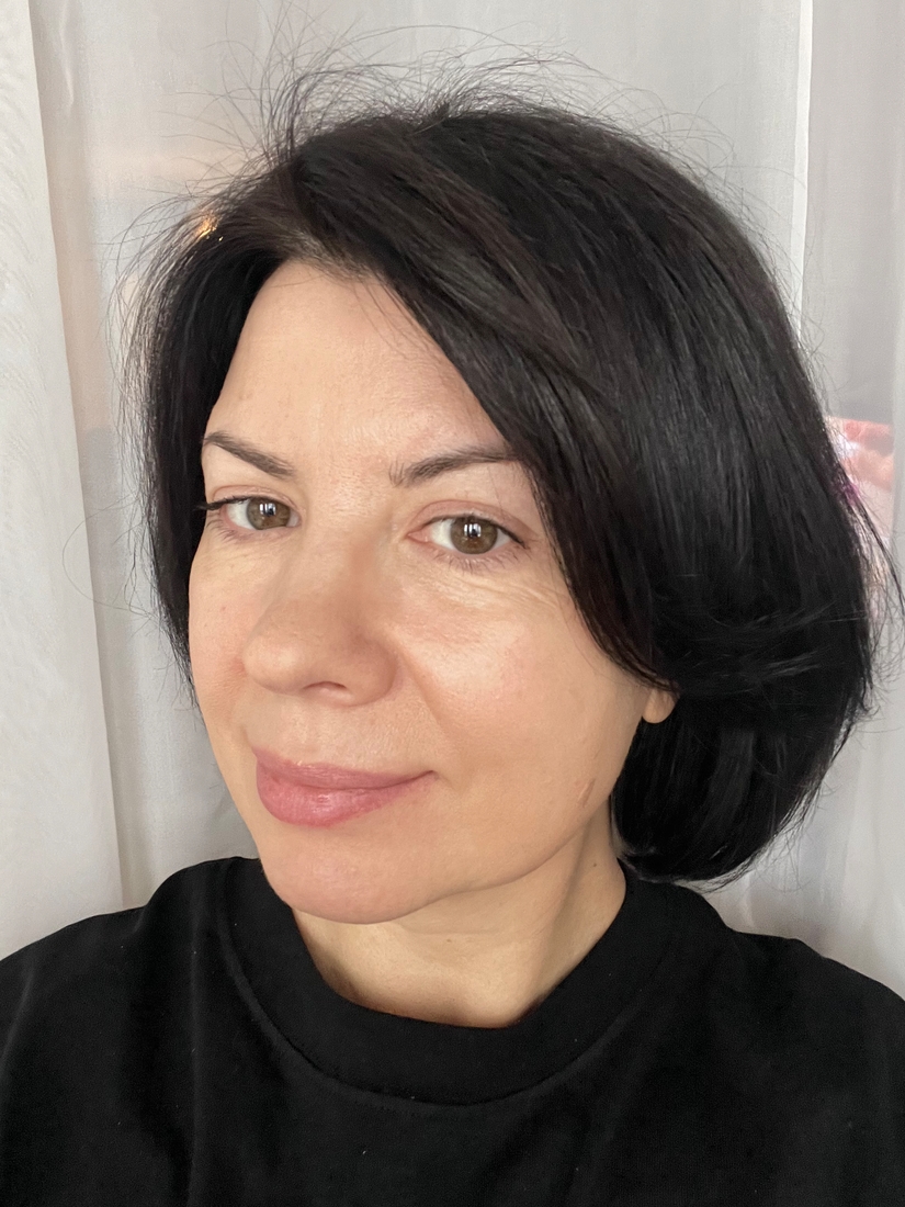 Тон + консилер под глаза Lancôme Natural Skin-Glow Serum concealer 120N