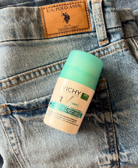 Шариковый дезодорант-антиперспирант Vichy 48h anti-perspirant treatment, никаких пятен, никаких подстав