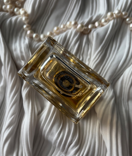 Уютный, согревающий и комплиментарный. Dolce&Gabbana The One