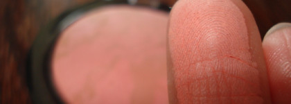 Пудра, сверкалки, румяна