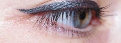 Моя энная подводка YSL Eyeliner Moire Liquid Eyeliner