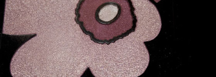 Румяна и сверкалки