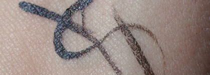 Моя энная подводка YSL Eyeliner Moire Liquid Eyeliner